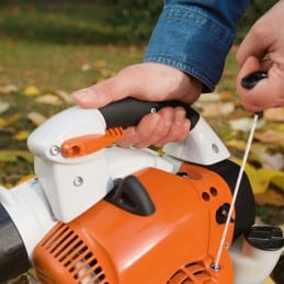 STIHL BG56 thermal hand blower - STIHL - Thermal blower - Garden Business 