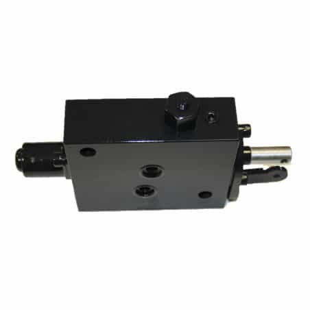 Distributeur hydraulique Shibaura CM314, CM374, 340016701 - SHIBAURA - Distributeur, Orbitrol, Différentiel - Jardin Affaires