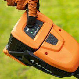 Yard Force LT G33 30cm battery-powered brush cutter - 40V - Yard Force - Battery-powered brush cutter - Garden Business 