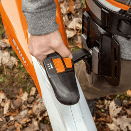 Soplador a batería STIHL BGA 200 - STIHL - Soplador - Negocios de jardín 