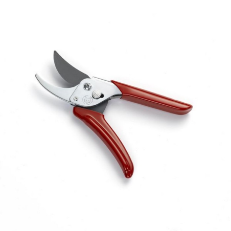Wolf OGP blunt-cut garden pruner