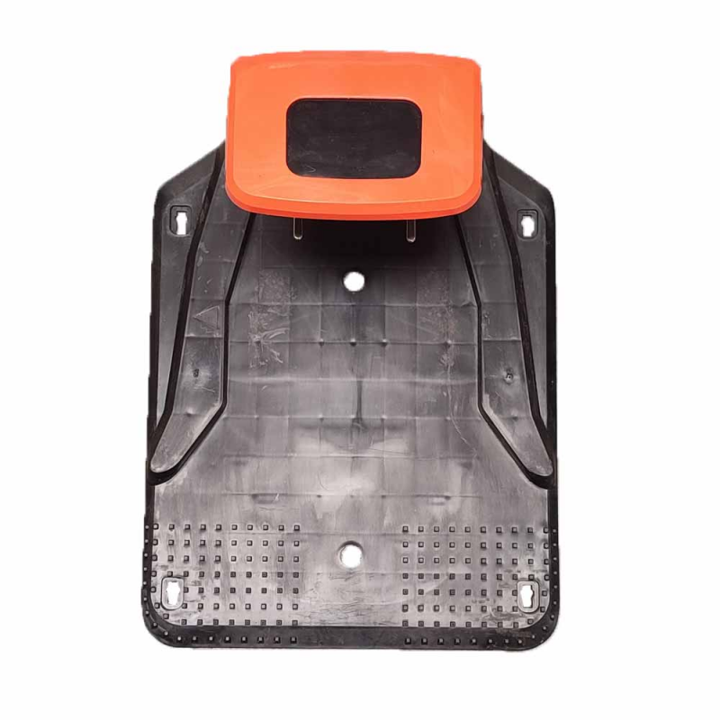 Yard Force Classic 500 robotic mower charging station