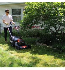 ECHO eForce self-propelled mower 51.5 cm cut 60 L bag